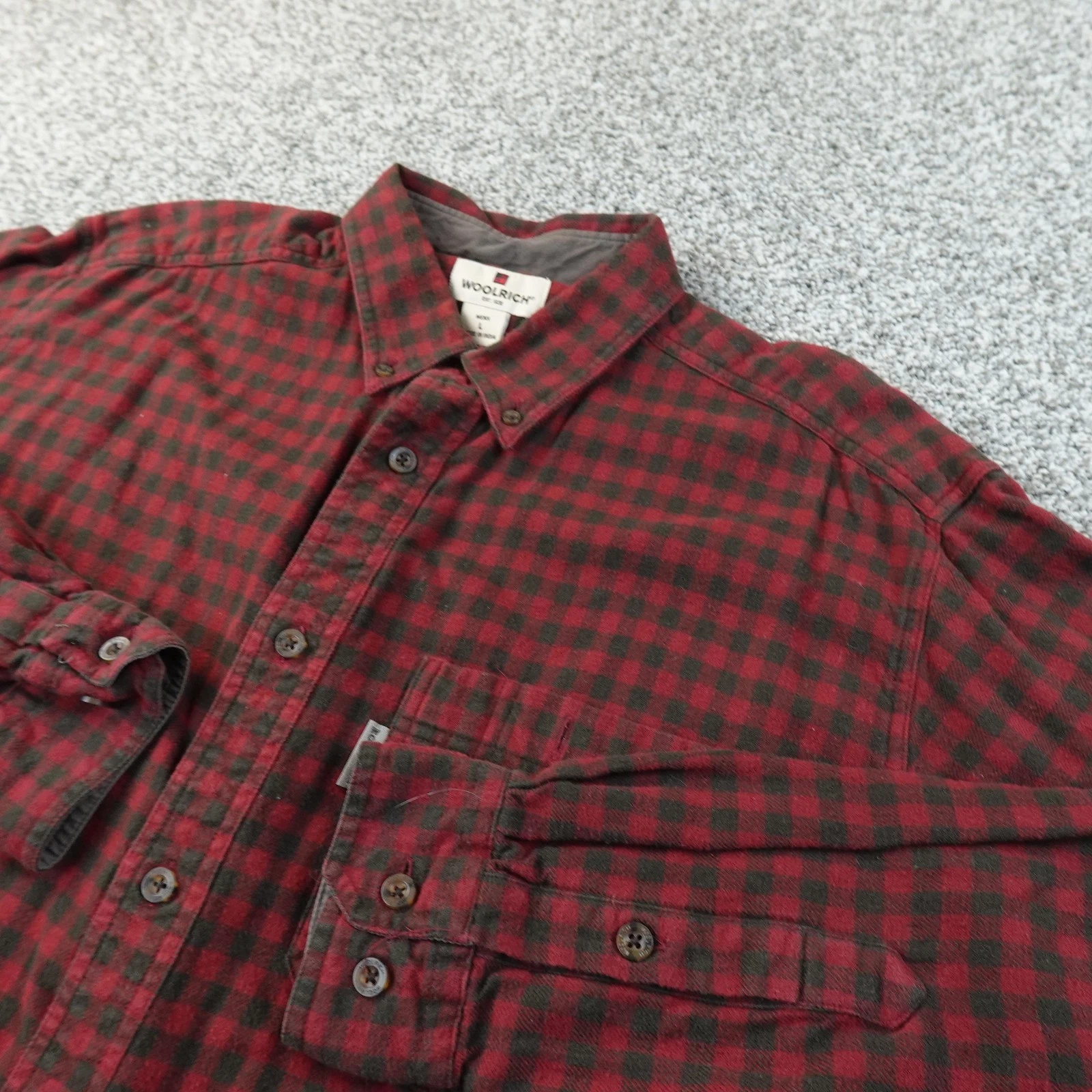 Woolrich Shirt Mens L Red Plaid Flannel Button Up Long Sleeve Outdoor Hike Work