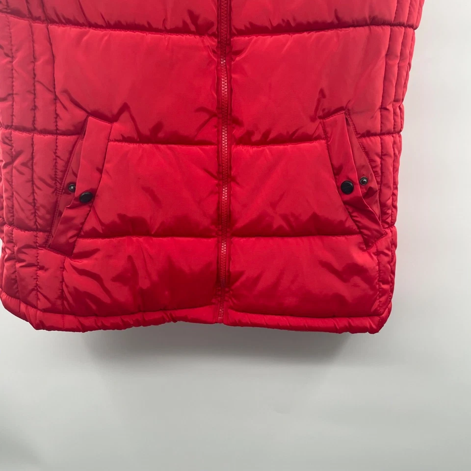 Madden Girl Women's Quilted Vest Logo Patch Red/Multi Size Large Pockets - Image 3 of 4