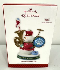 Hallmark Ornament 2013 MAGIC SOUND & MOTION ONE SNOWMAN BAND
