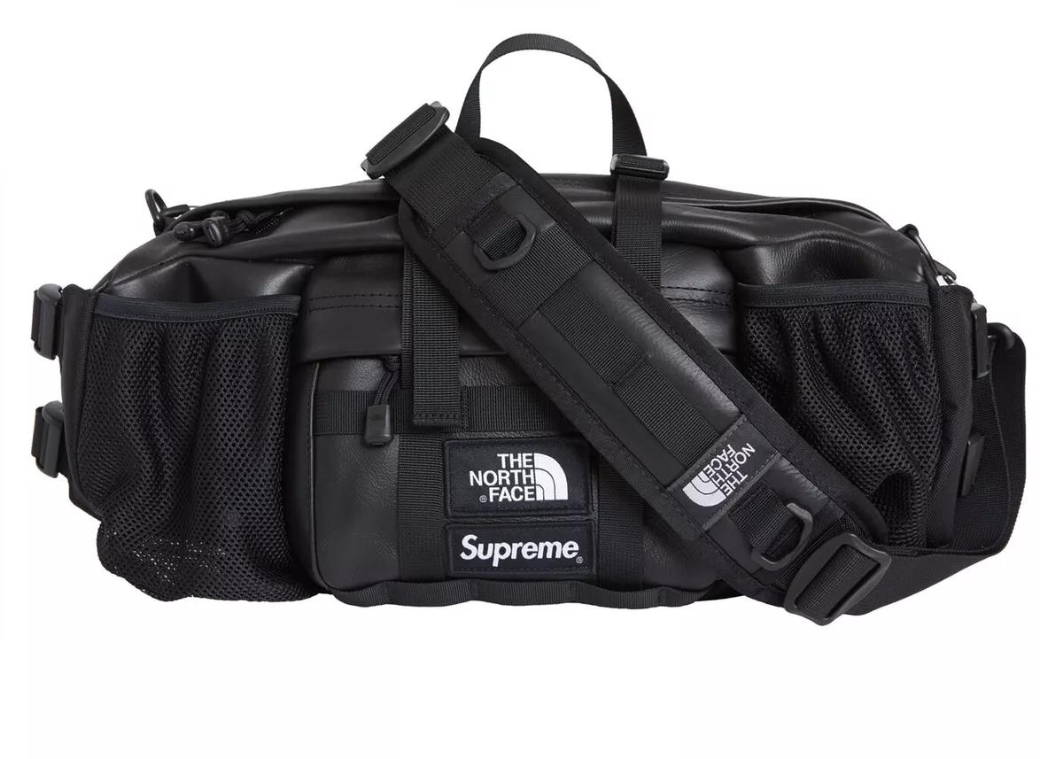 Supreme  The north face waist bag