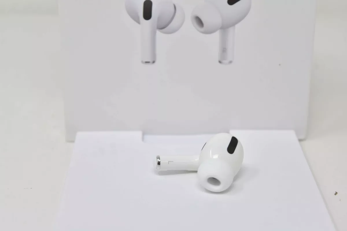 Apple Airpods Pro 1st Generation: (LEFT SIDE ONLY) for Replacement