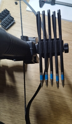 Steambow Stinger Survival AR6 Pfeilhalter Picatinny Schiene Redback Vlad
