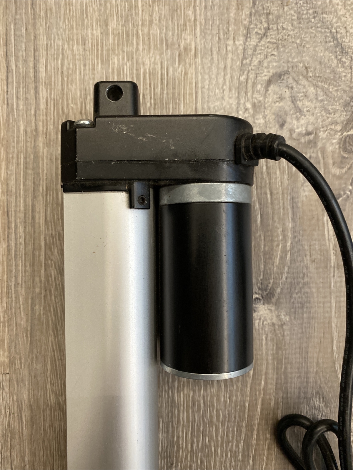 JVR WIFI Enabled Smart AutomaticChickenCoopDoor with Safety Feature