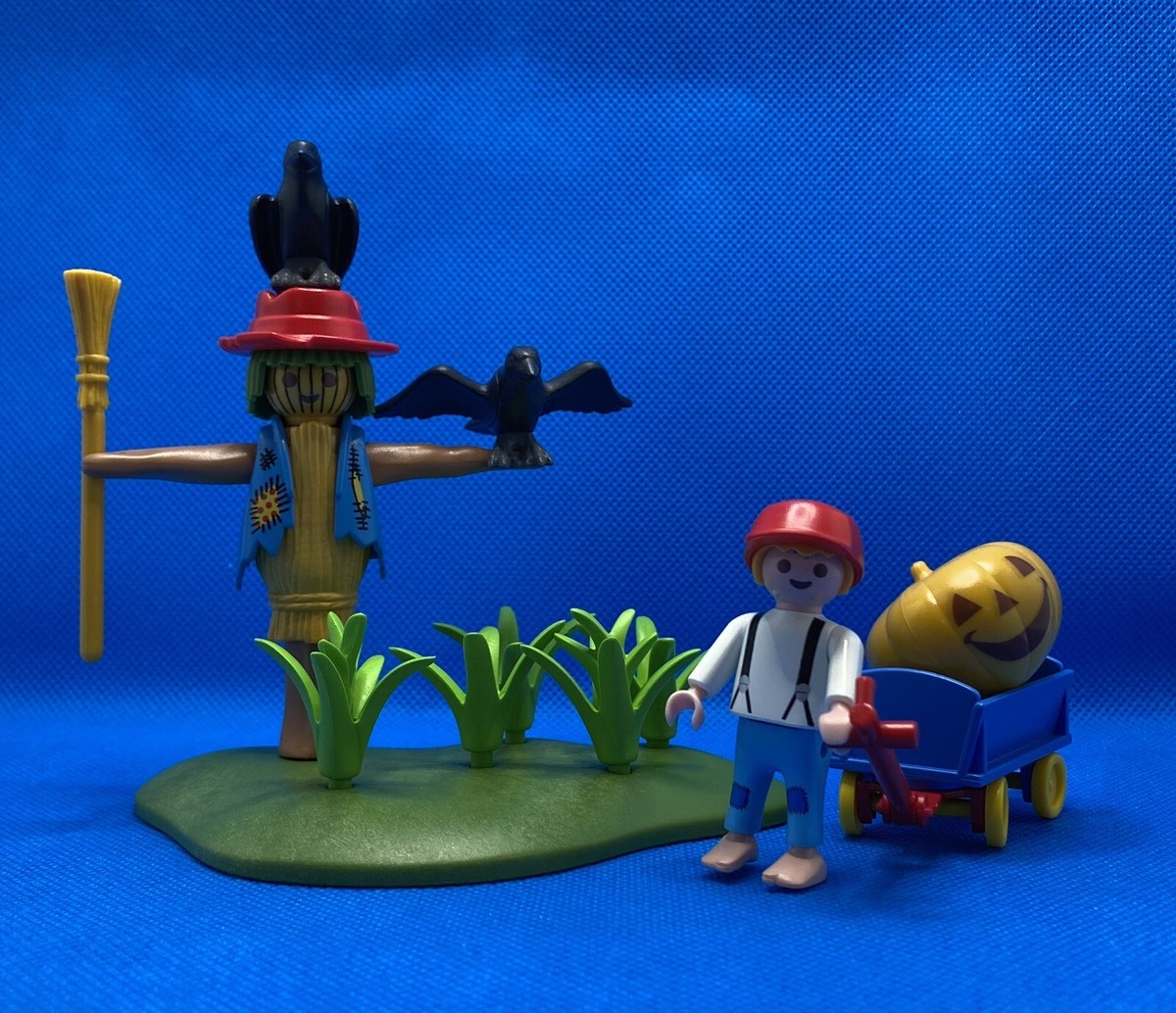 Playmobil ハロウィンフィギュアセット 3823 3027 Playmobil Set: 3027 - Big & Little Ghost Trick-Or-Treaters