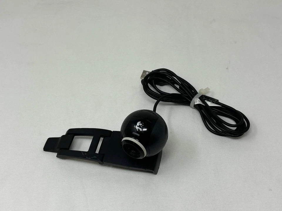 Logitech Quick Cam Im Plus Camera Webcam with Microphone 720P for PC Laptop USB - Image 2 of 4