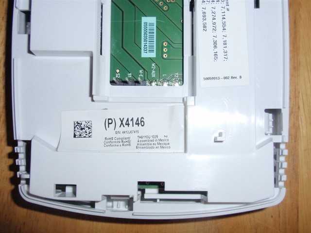 LENNOX X4146 ComfortSense 5000 Touch Screen Thermostat Honeywell