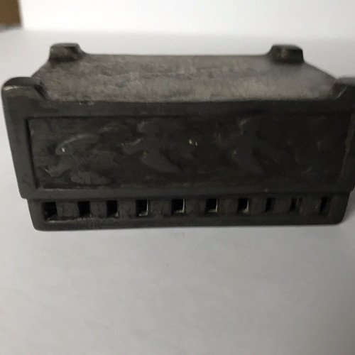 Vintage TRINKET BOX Pewter ? Birds w/Hinged Lid Patinaed Vanlines 672 - Picture 10 of 10