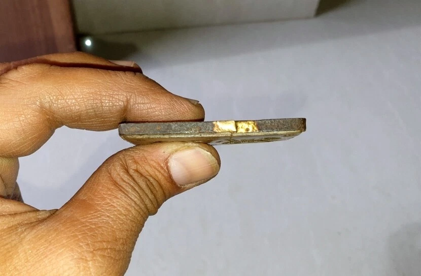 Antiguo Raro Tallado a Mano Pavo Real Trabajo Bronce Figura Molde Diseño Joyería Troquel Antiguo Foto 4 de 4