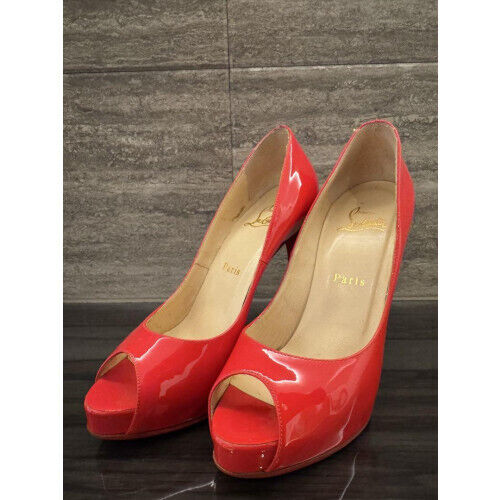 Christian Louboutin women's pumps Patent leather Red EU 37 US 7 used - Picture 2 of 12