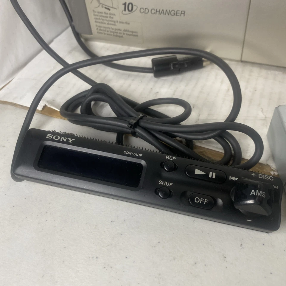 Vintage Sony CDX-51RF Compact 10 Disc Changer System As Pictured Untested - Image 3 of 4