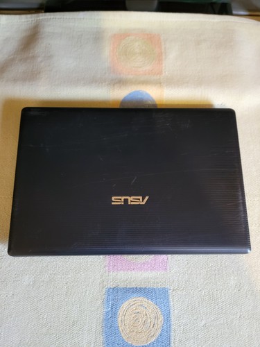 Asus F55A Intel Pentium B970 @ 2,3 GHz M/R 2 Go HDD 500 Go Azerty Ecran 15 S/B 1