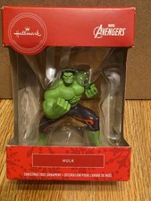 THE HULK  2020  MARVEL AVENGERS HALLMARK CHRISTMAS TREE ORNAMENT FIGURE