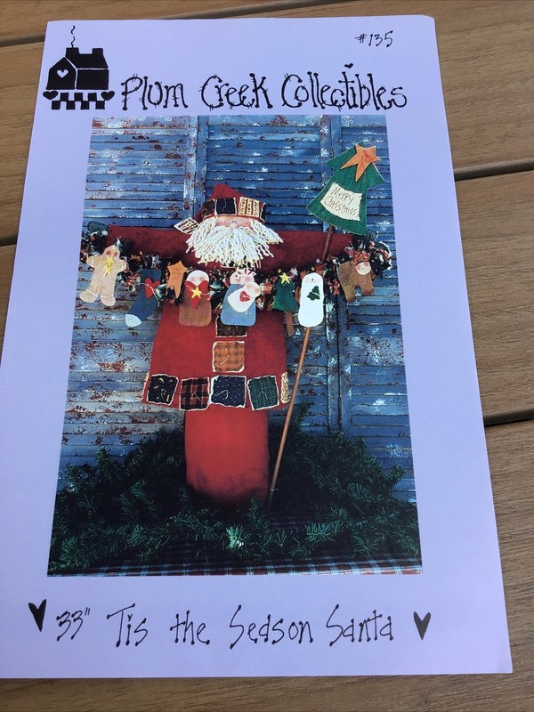 Plum Creek Collectibles #135- Tis The Season Santa Decor