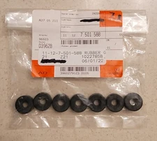 *GENUINE* 11127501588 BMW Engine Cover Grommet 