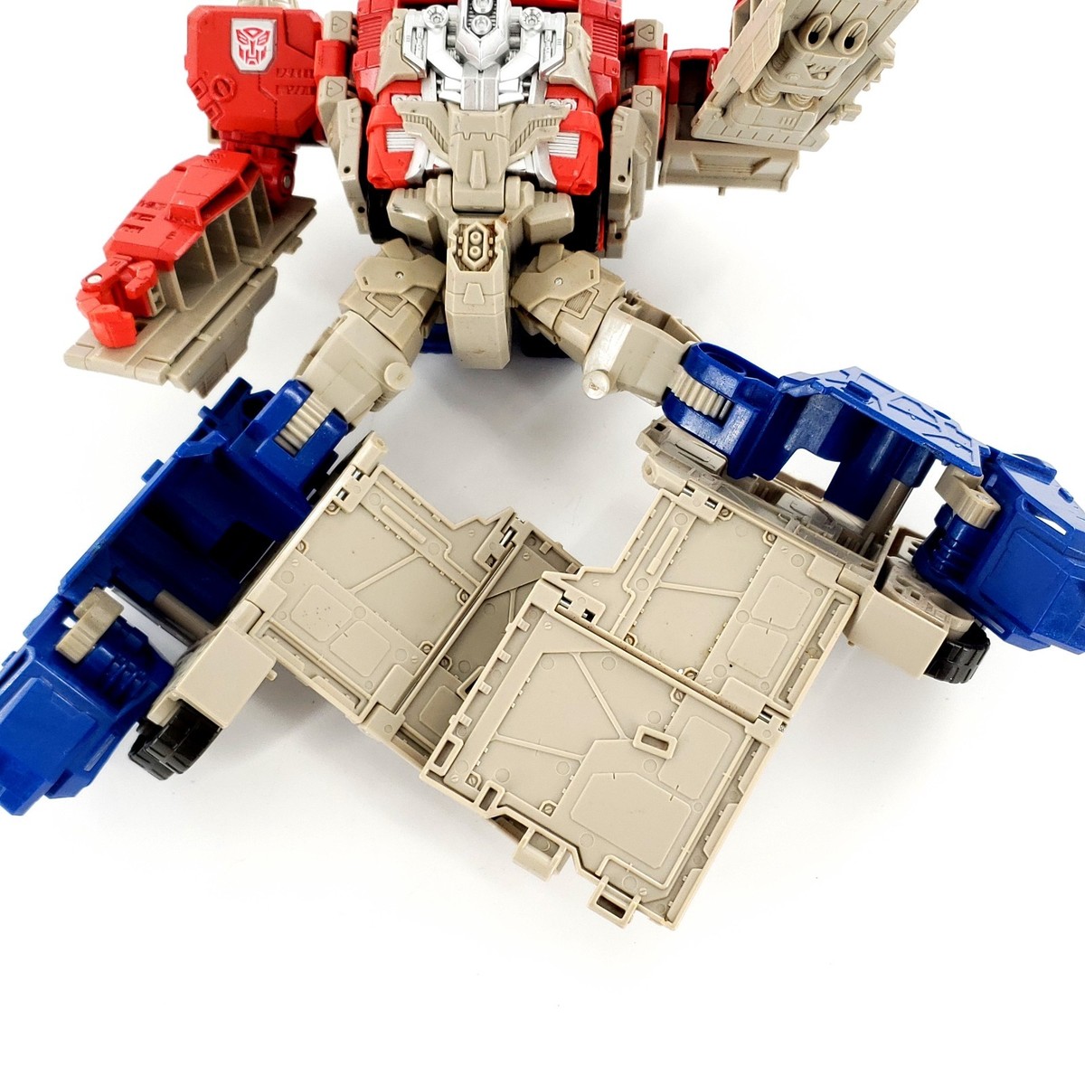 Transformers Generations Titans Return Leader Class Powermaster