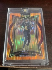 2024 Panini Select - Concourse Jayden Daniels #26 Orange Shock Prizm /499 (RC)