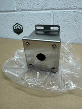 Saginaw Control & Engineering SCE-1PBSSI Pushbutton Enclosure *NEW*