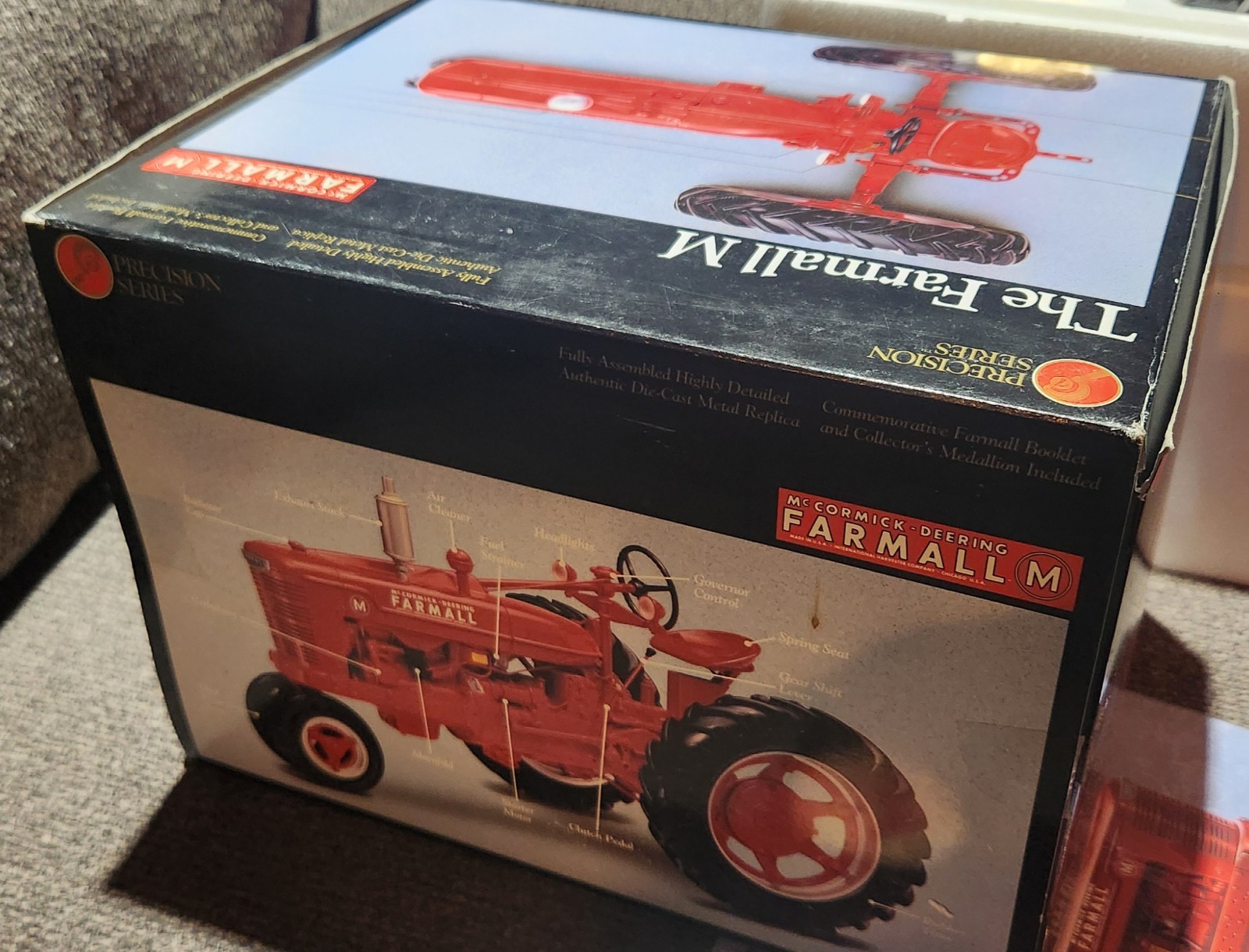 1/16 McCormick Deering Farmall M Tractor W/ Narrow Front, Precision Series #7