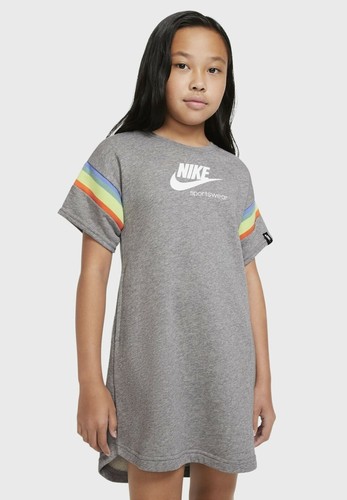 Nike Sportswear Heritage Older Girls 