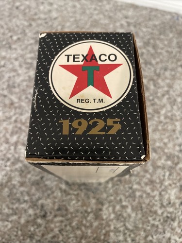 1925 Kenworth Stake Truck Texaco Collectors Series #9 Coin Bank ERTL 1:34 Scale - Picture 3 of 6