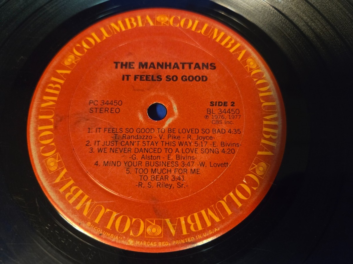 THE MANHATTANS - IT FEELS SO GOOD - VINYL RECORD LP (DISC ONLY, NO