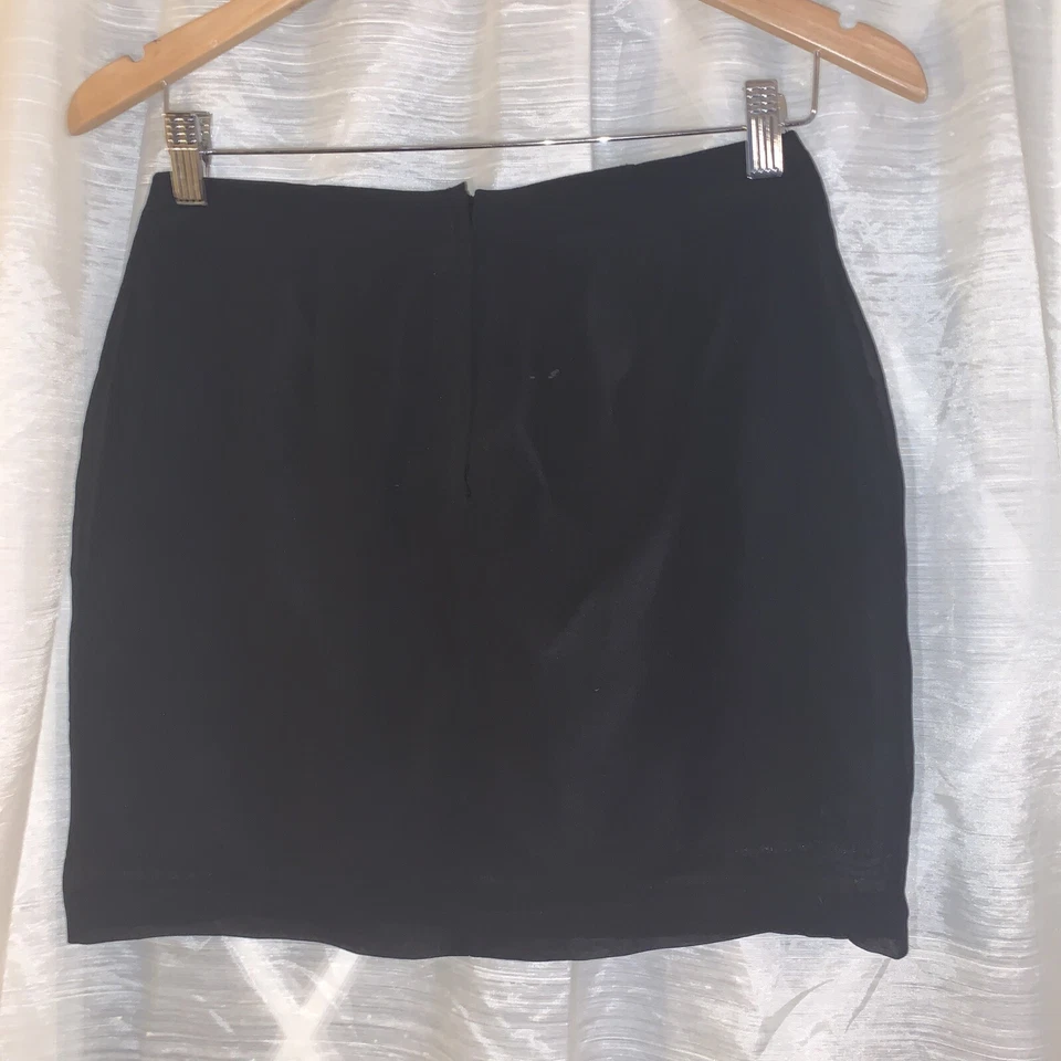 Minifalda H&M Mujer Negra Estrás Con Bordados y Cuentas Talla 4 Foto 2 de 4
