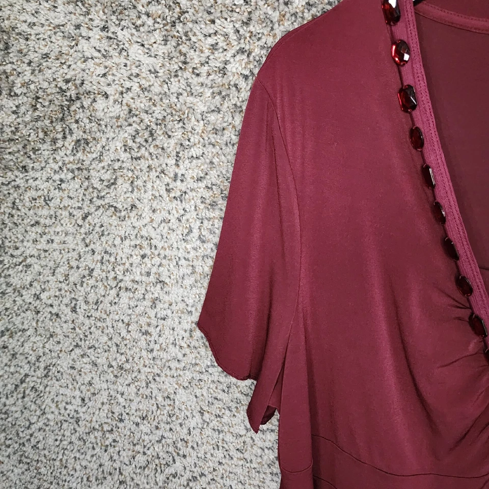 Top Lane Bryant para mujer Plus 18/20W púrpura adornado manga corta elástico Foto 3 de 4