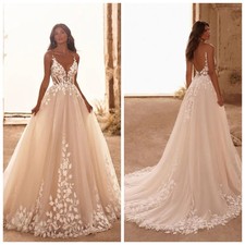 Sexy Spaghetti Tulle A-line Wedding Dresses Floral  Appliques Lace Bridal Gowns