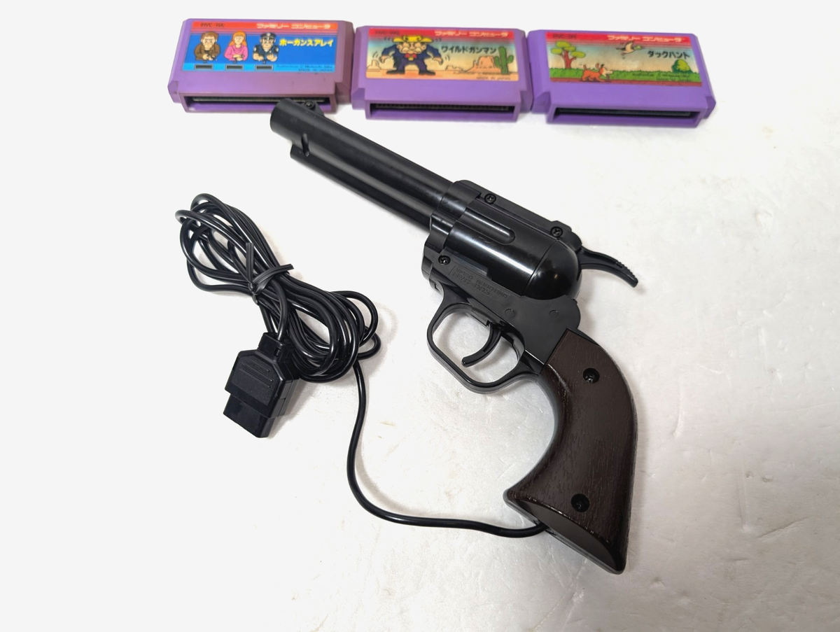 NINTENDO Famicom FC HVC-005 Gun Controller Duck Hunt Wild Gunman