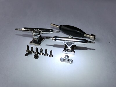 NEU PRO TRUCKS SILBER SILVER 32mm  PROFI TRUCKS ACHSEN SINGLE AXLE FINGERBOARD