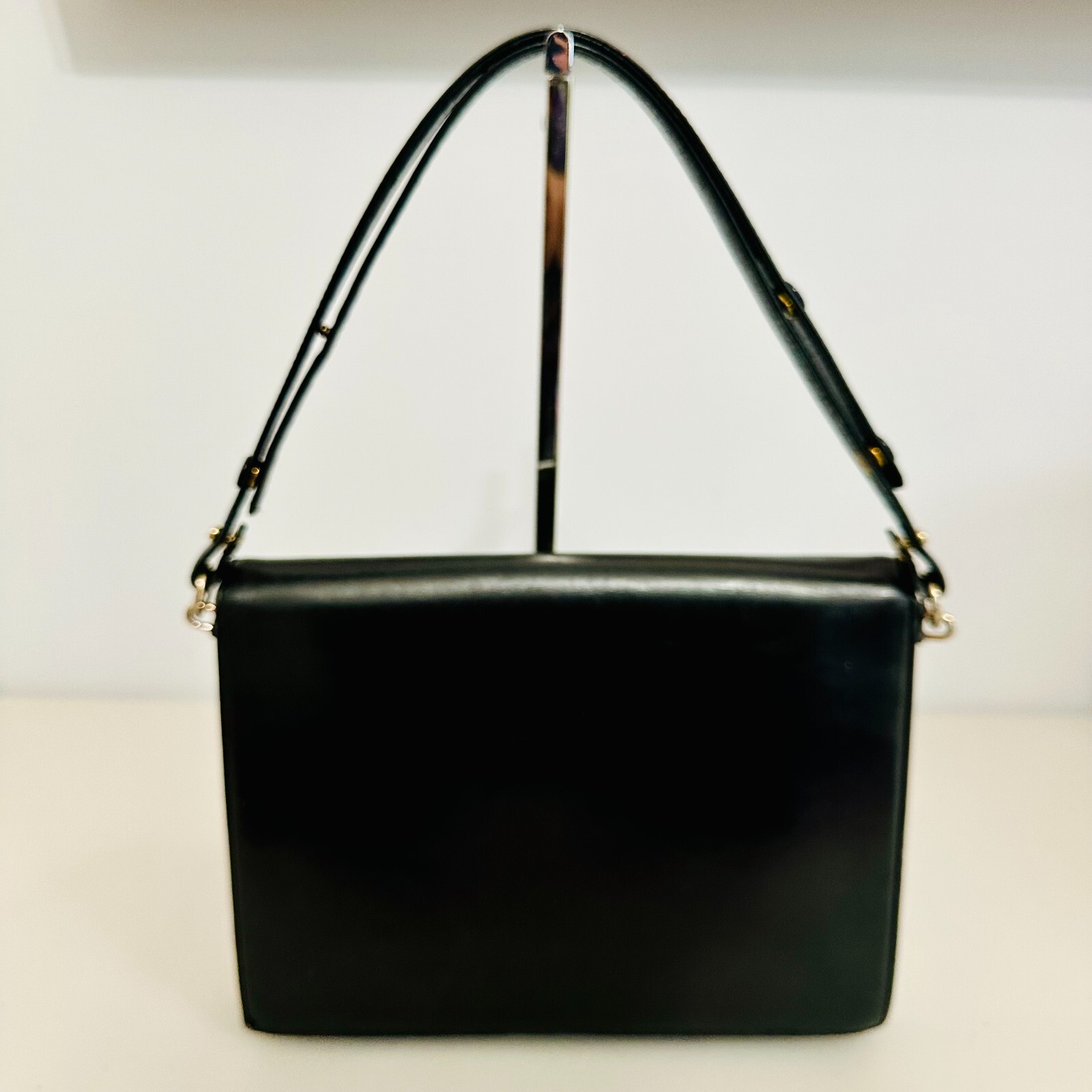 AUTENTICA BORSA A TRACOLLA YVES SAINT LAURENT YSL PELLE LISCIA VINTAGE NERA RARA