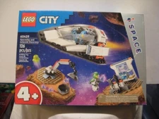 LEGO CITY SERIES  SPACESHIP and ASTEROID DISCOVERY #60429 (126 PCS)  FREE SHIP