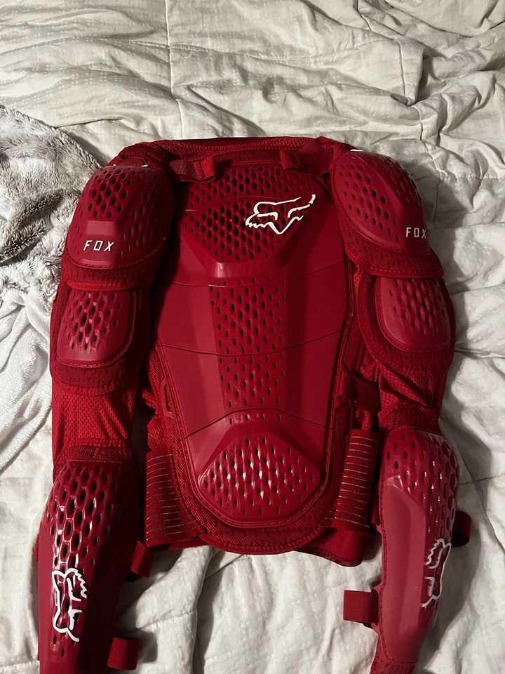 Fox Dirtbike Gear(chest Plate)Size L/Xl In Kids Brand New never worn - Image 2 of 3