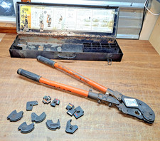 T&B TBM6 THOMAS & BETTS  WIRE CABLE HAND CRIMPER WITH DIES AND Steel Box