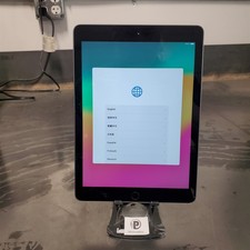 Apple iPad 6th Gen. A1893 32GB Space Gray WIFI 9.7 Battery 83 Scratches 97