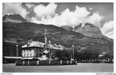 ATCP11-0720-74 - VALLEE D'ARVE SALLANCHES - Place charles albert