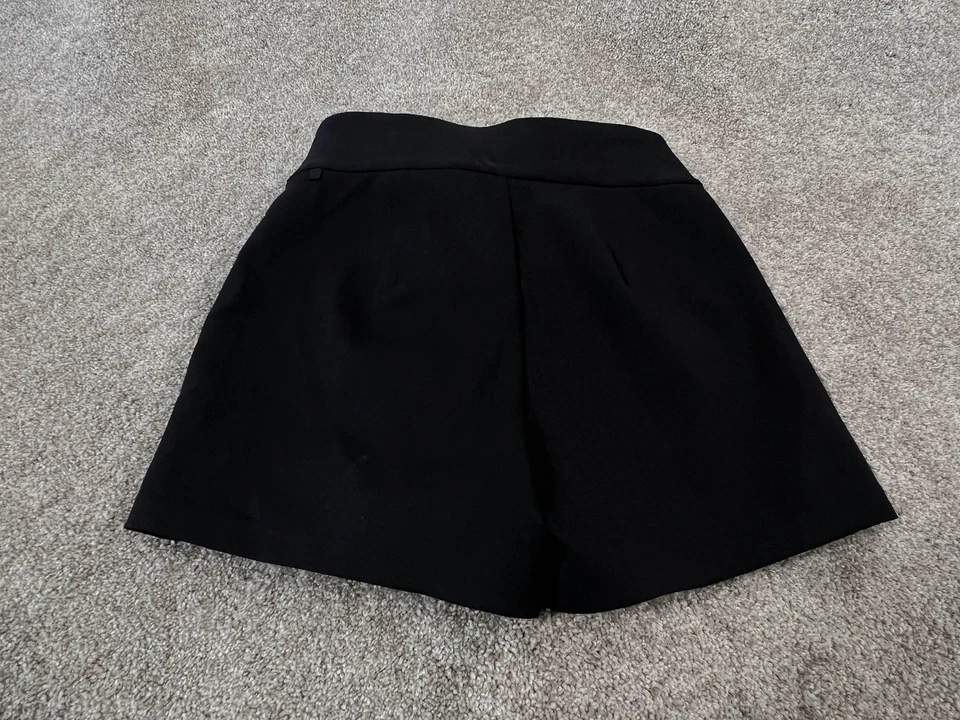 Lululemon Shorts Womens 4 Black High Rise Dressy Athletic Casual Nylon Blend - Image 3 of 4