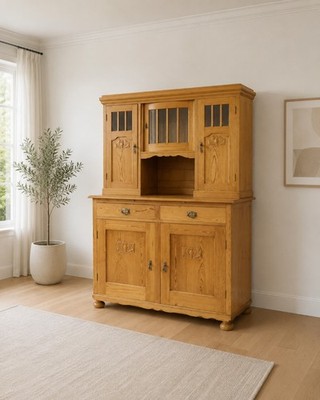 Antiker Küchenschrank Buffetschrank Vitrine aus weichholz um 1900