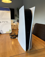 Sony PlayStation 5 PS5 Console 825GB White/Black Box Controller Cables 3D Audio