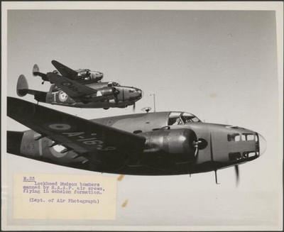 Lockheed Hudson bombers manned by RAAFair crews 1942 AVIATION OLD PHOTO