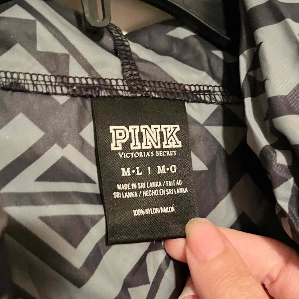 Chaqueta Anorak ROSA Victorias Secret M/L Sudadera con Capucha Azteca Cordón Perro Media Cremallera  Foto 3 de 4