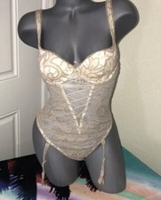 VICTORIA'S SECRET LINGERIE TEDDY BODYSUIT PADDED UNDERWIRE Sz 34C. NWT