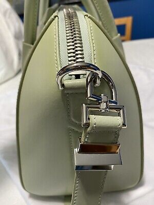 s-l400.jpg s-l400.jpg