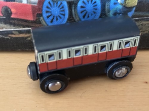 33626 Brio Wooden Train Passenger Car! Thomas! $1 Combined Shipping!