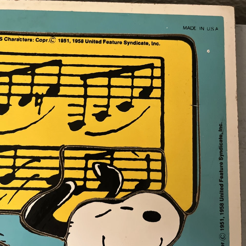 Rompecabezas de madera vintage de cacahuetes Snoopy y Schroeder United Feature Syndicate Foto 3 de 4