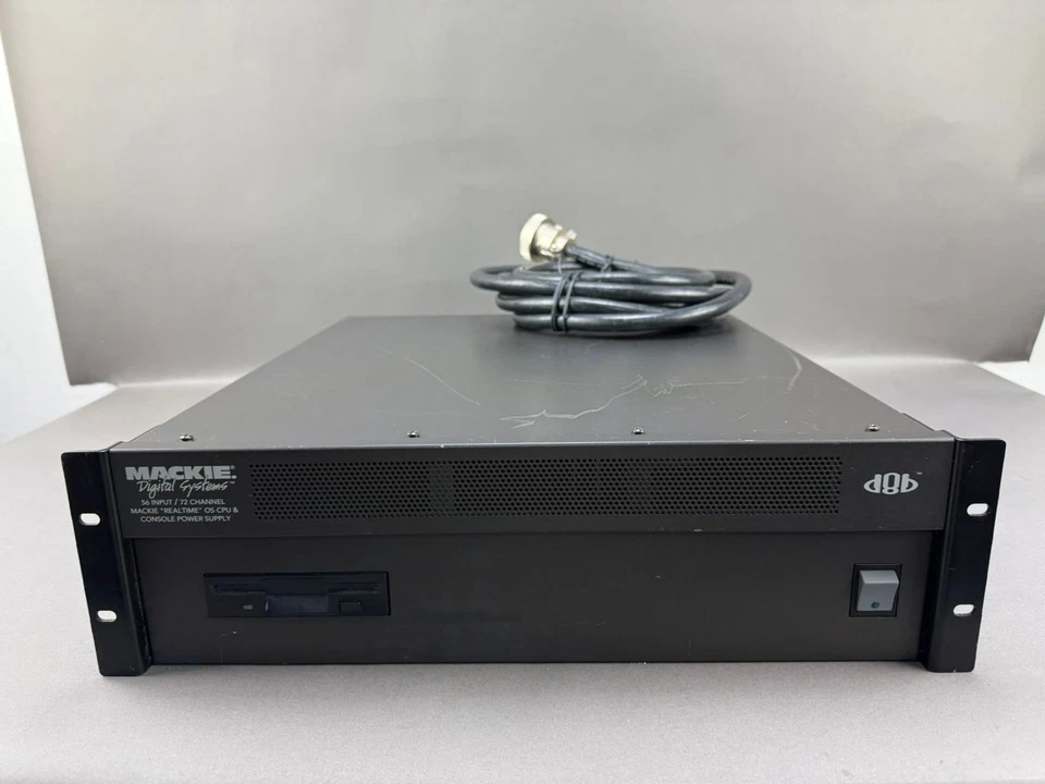 Consola de mesa de mezclas digital Mackie D8B con fuente de alimentación de CPU *LEER* Foto 2 de 4
