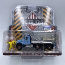 Greenlight S. D. Trucks 1/64 2019 Mack Granite Dump Truck Streets & Sanitation