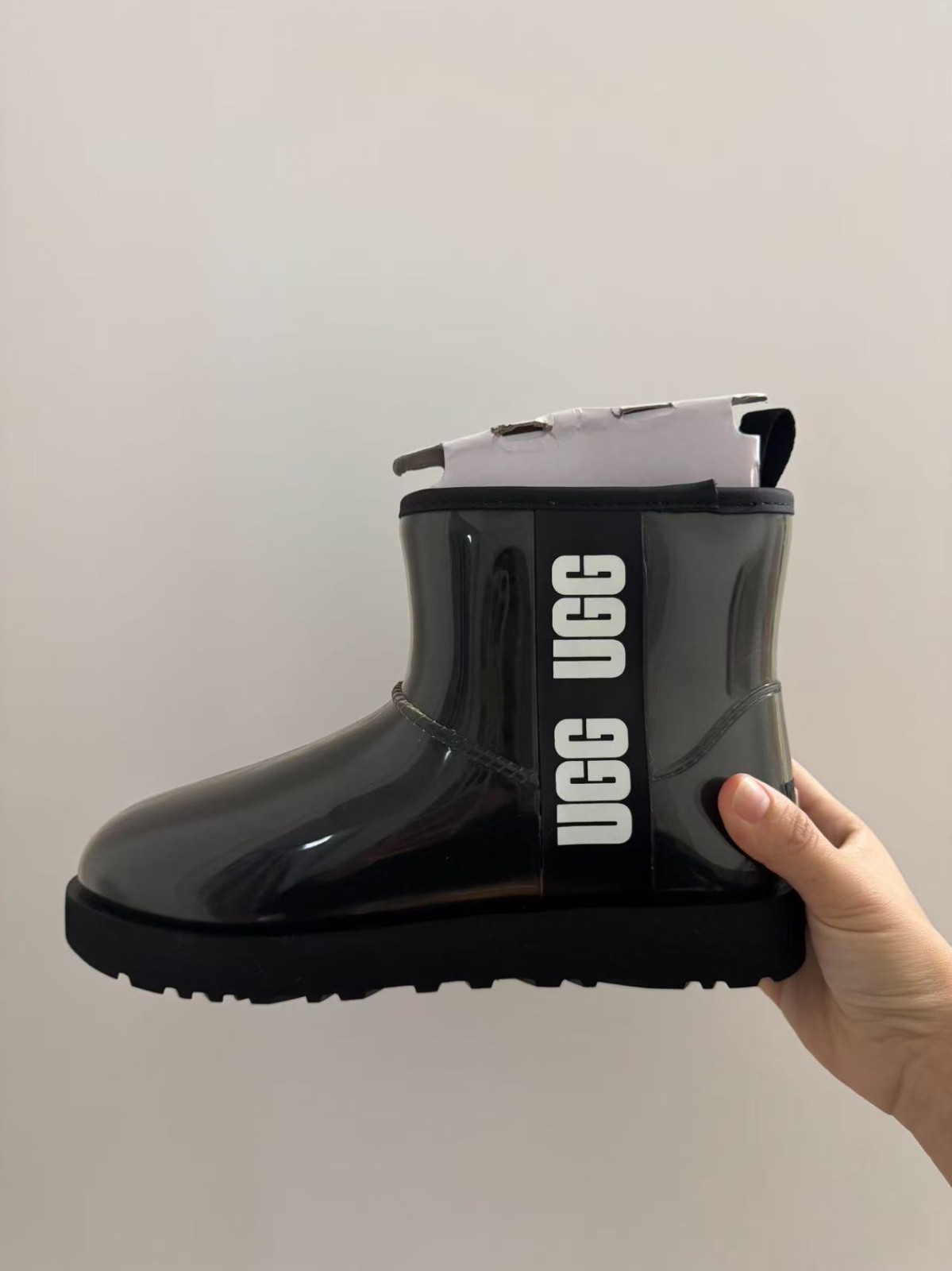 Botas Ugg Classic Clear Mini resistentes a la intemperie talla 6