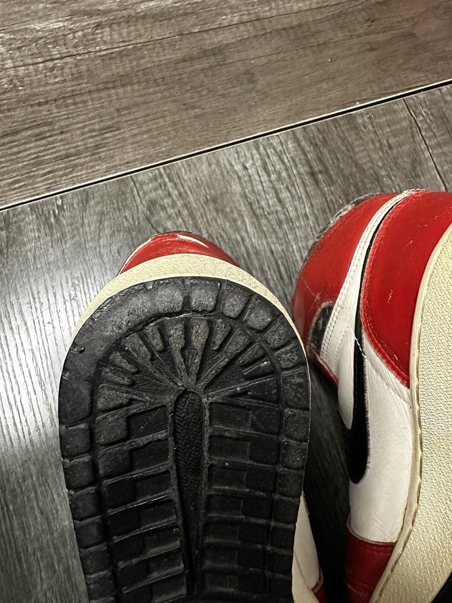nike air jordan 1 chicago original 1985 salesman sample nike air jordan 1 chicago original 1985 salesman sample