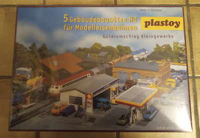 Plastoy: Güterumschlag Kleingewerbe 5 Gebäudebausätze HO (Faller)